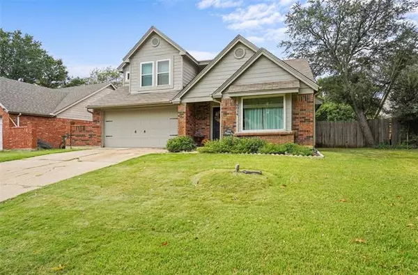 Arlington, TX 76017,6014 Hollyleaf Drive