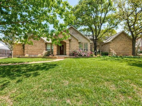 708 Overland Trail, Southlake, TX 76092