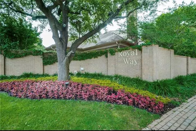 30 Royal Way, Dallas, TX 75229