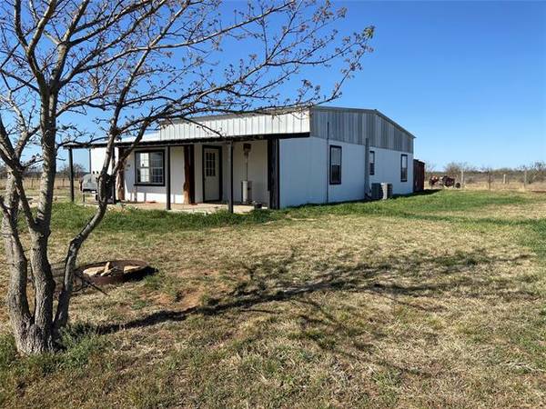 754 County Road 153, Brownwood, TX 76801