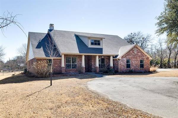 9527 Lechner Road,  Fort Worth,  TX 76179