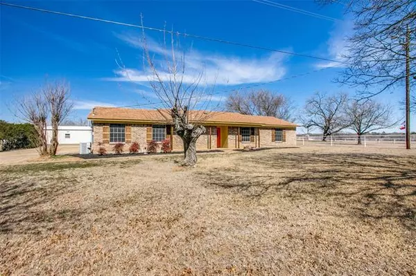 Burleson, TX 76028,8025 County Road 518