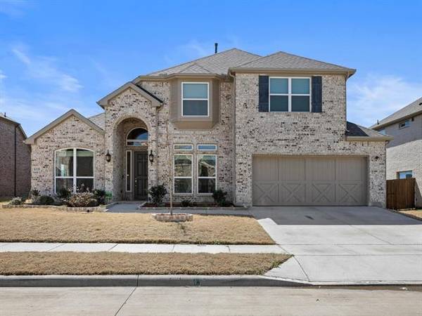 6330 Farndon Drive, Aubrey, TX 76227