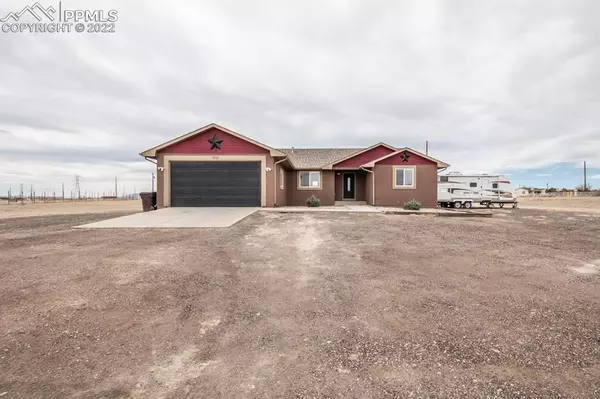 1110 E Jaroso DR, Pueblo West, CO 81007