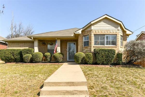 5028 Diaz Avenue, Fort Worth, TX 76107