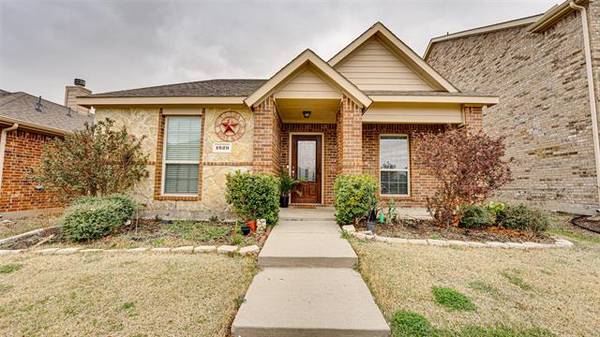 1629 Applegate Way, Royse City, TX 75189