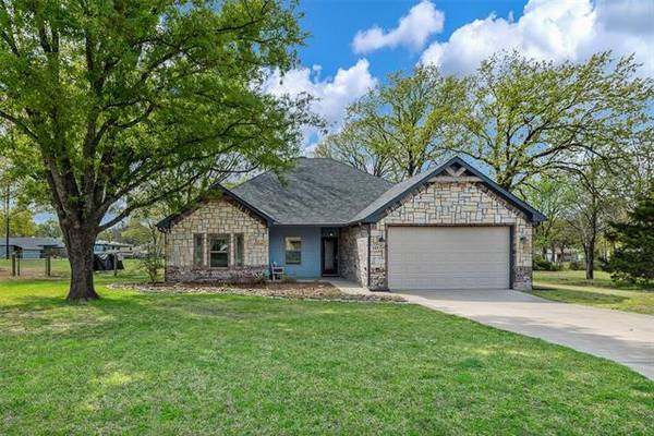 143 Bedfords Bend, Gun Barrel City, TX 75156