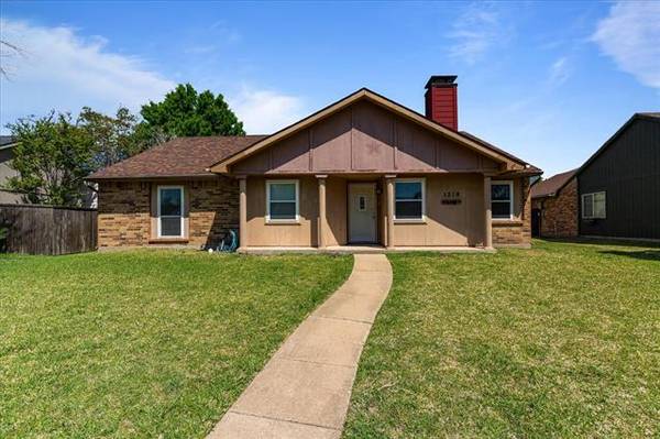 1319 Springview Drive, Allen, TX 75002