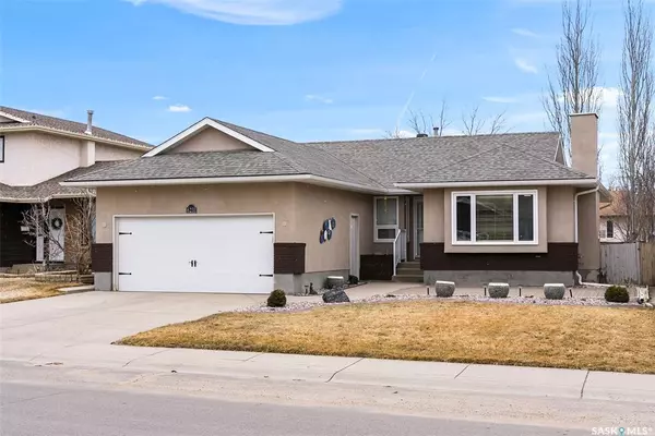 Regina, SK S4X 4G1,6231 Hird CRESCENT