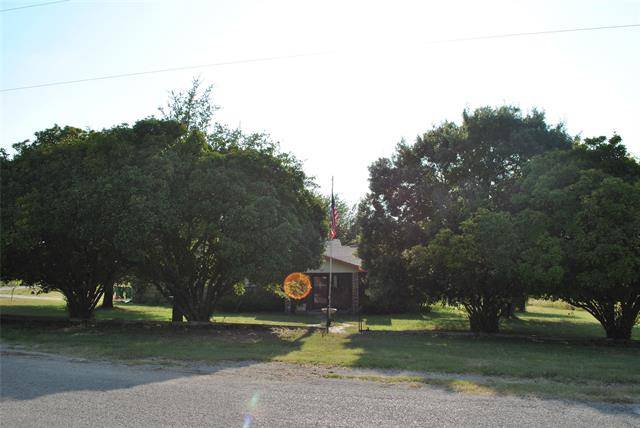 407 Indian Creek Drive, Comanche, TX 76442