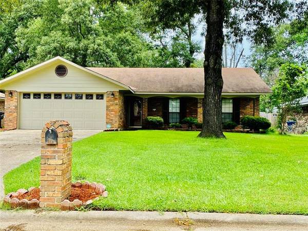 9114 Candlestick Lane, Shreveport, LA 71118