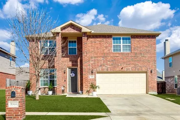 5300 Molasses Drive, Fort Worth, TX 76179