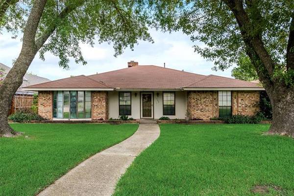 720 Robinlynn Street, Mesquite, TX 75149