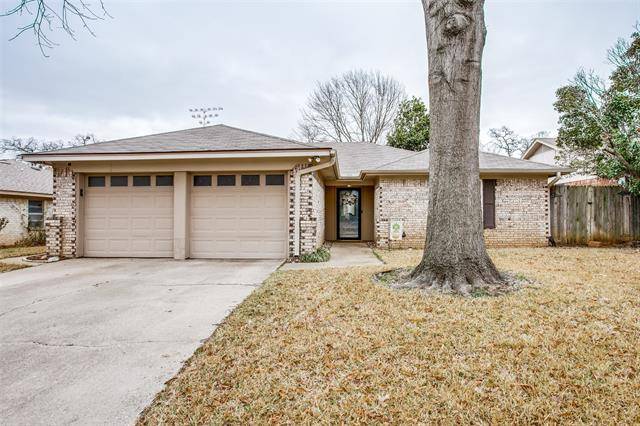 3809 Fox Hollow Drive, Bedford, TX 76021