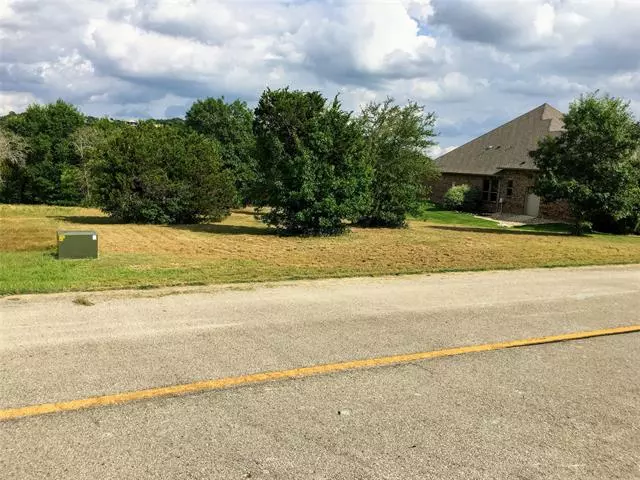 8537 Retreat Boulevard, Cleburne, TX 76033