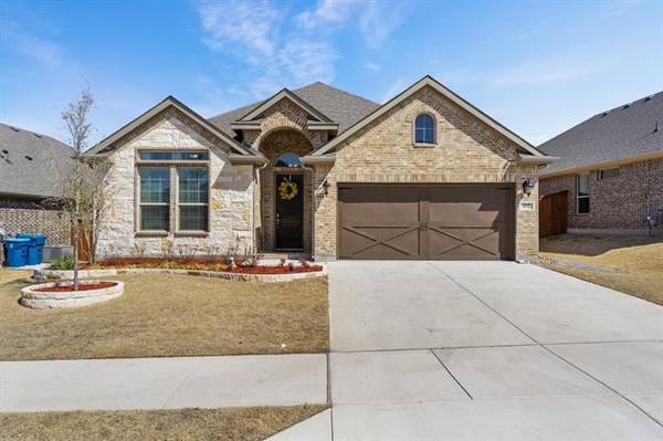 252 Gill Point Lane, Aledo, TX 76008