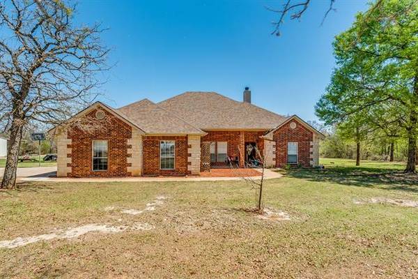 1625 Lacy Drive, Lipan, TX 76462