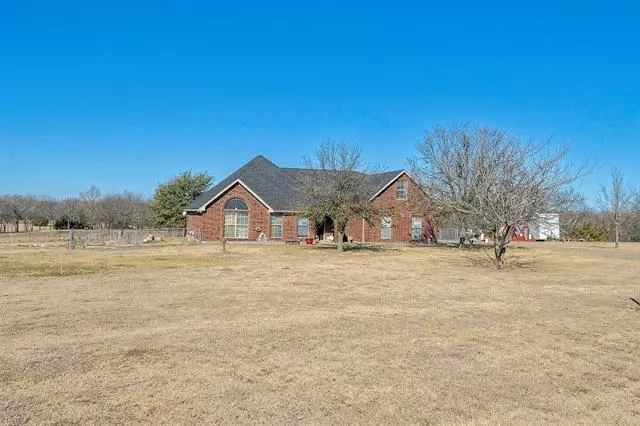 3337 Chisam Road, Sanger, TX 76266