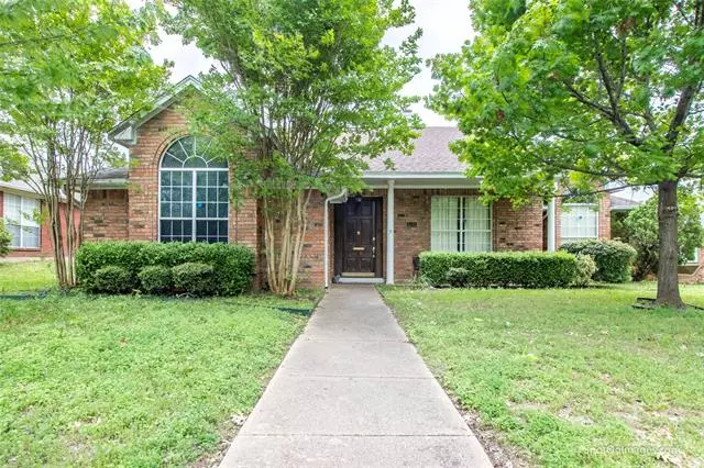 1502 Battlefield Drive, Rowlett, TX 75089