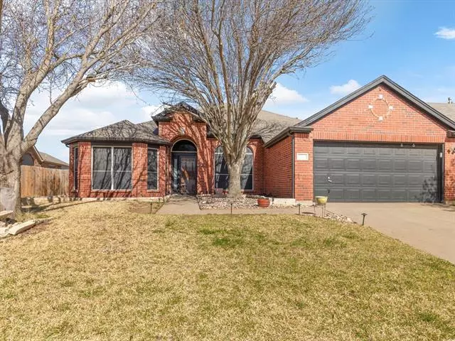 2616 Briarcrest Drive, Burleson, TX 76028