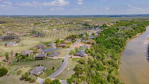 9618 Bellechase Road, Granbury, TX 76049