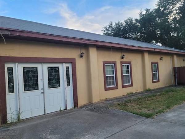 2719 Austin Avenue, Brownwood, TX 76801