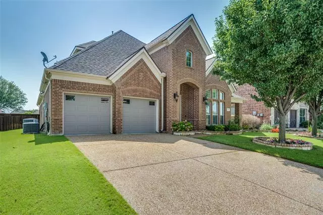 830 Woodview Drive, Prosper, TX 75078