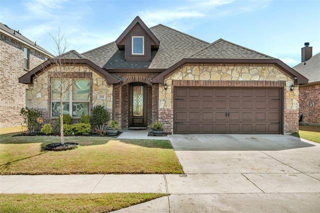 232 Bayonet Drive, Fort Worth, TX 76108