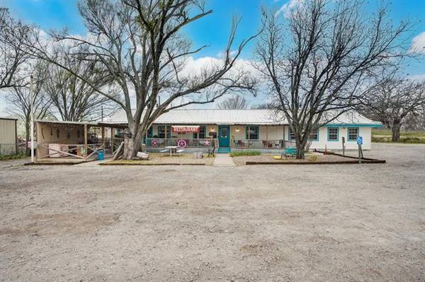 112 S FM 113, Millsap, TX 76066