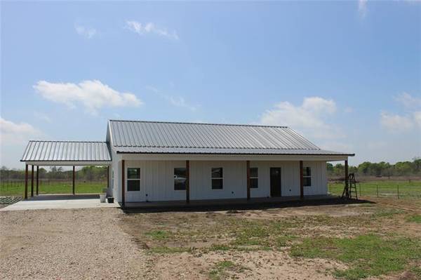 2070 VZ County Road 3808, Wills Point, TX 75169