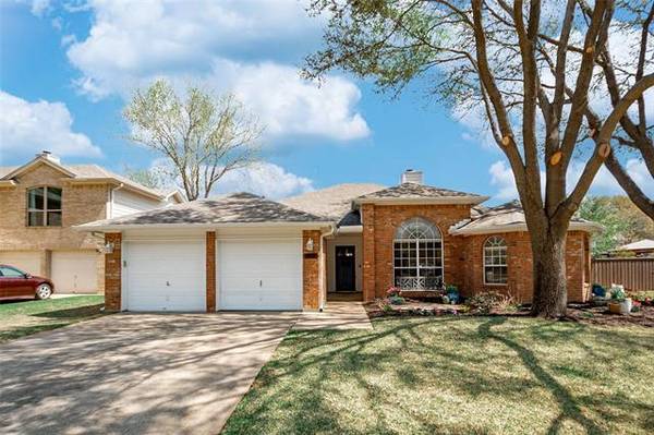 2608 Misty Glen Drive, Flower Mound, TX 75028