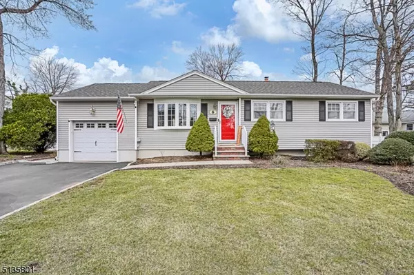 8 Rose Pl, Piscataway Twp., NJ 08854