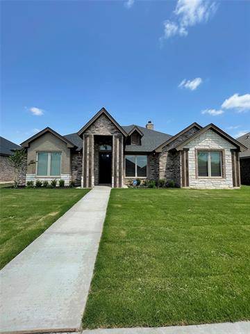 712 N 7th Street, Wolfforth, TX 79382