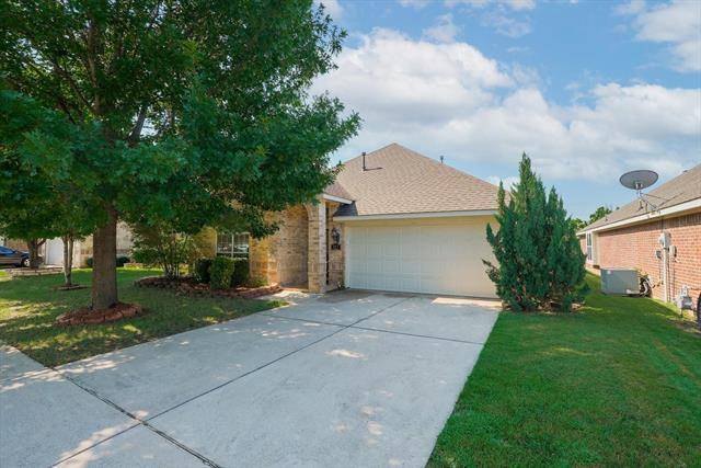 523 Wade Court, Euless, TX 76039