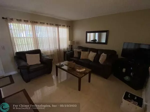 Deerfield Beach, FL 33442,415 Durham  #415