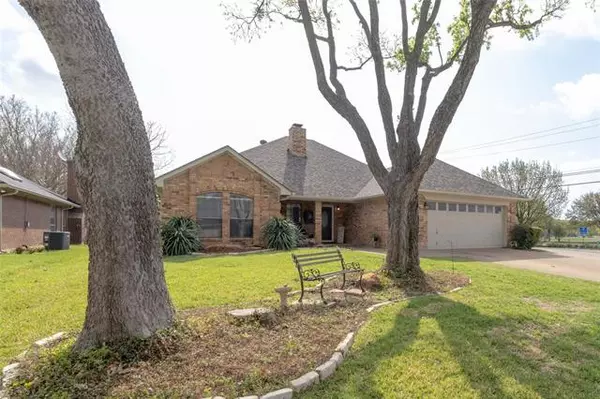 Keller, TX 76248,359 Park North Lane