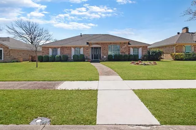 1702 Mayflower Drive, Richardson, TX 75081