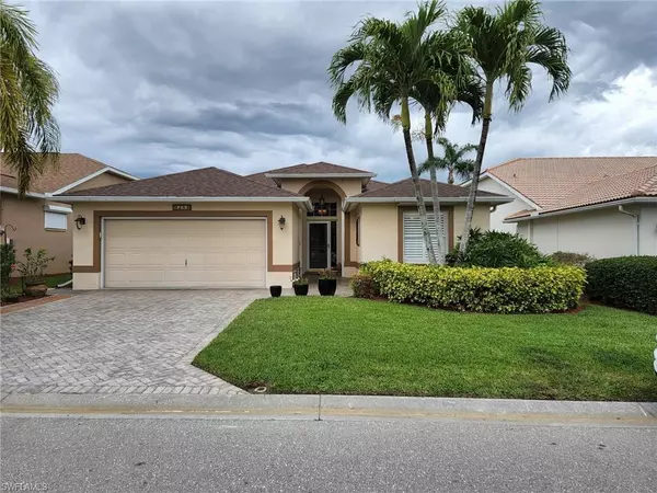 9283 Coachhouse LN, Estero, FL 33928