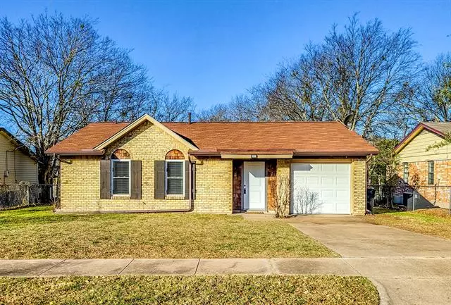 1605 Mcanear Street, Cleburne, TX 76033