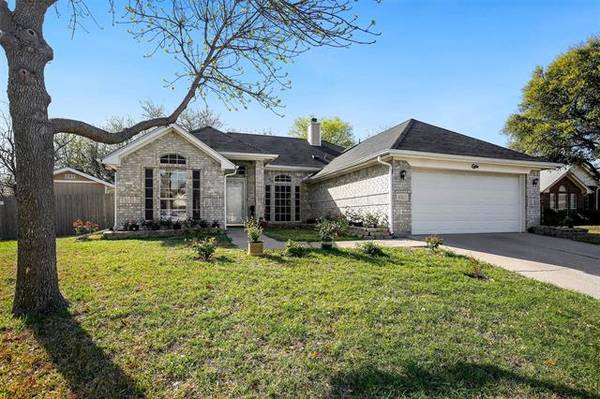 4512 Wisdom Way, Haltom City, TX 76117