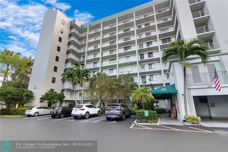 2334 S Cypress Bend Dr  #301, Pompano Beach, FL 33069