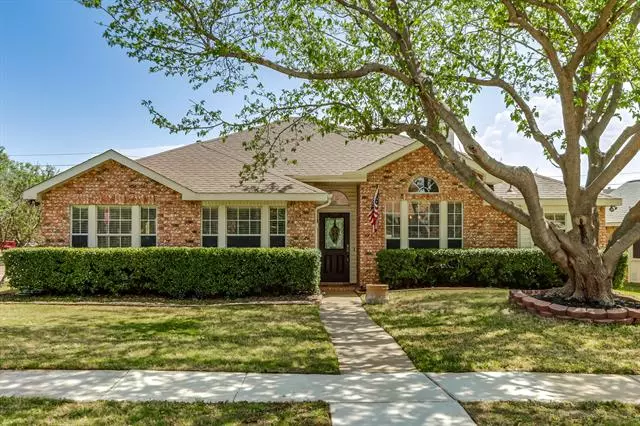 2930 Panorama Drive, Carrollton, TX 75007