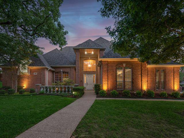 607 Loving Court, Southlake, TX 76092