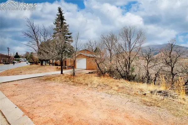 Manitou Springs, CO 80829,134 Clarksley RD