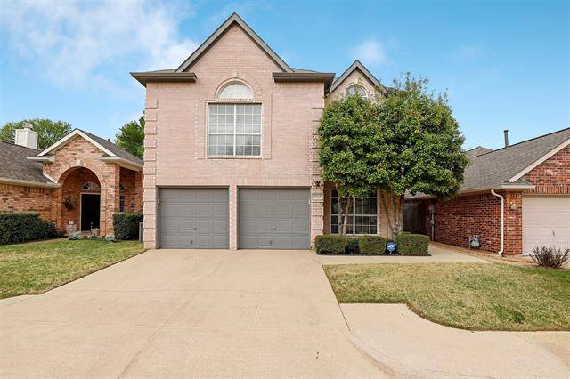 2225 Wembley Wood Lane, Bedford, TX 76022