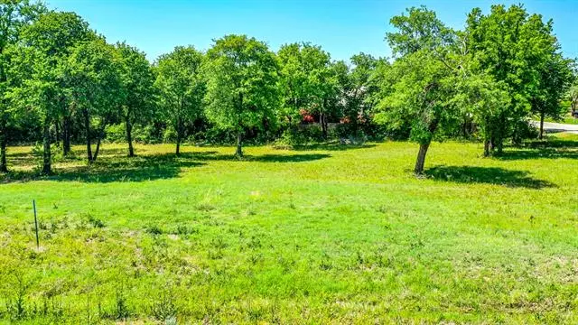 110 Chestnut Court, Stephenville, TX 76401