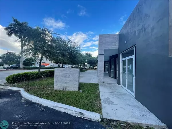 Miramar, FL 33023,6229 Miramar Pkwy