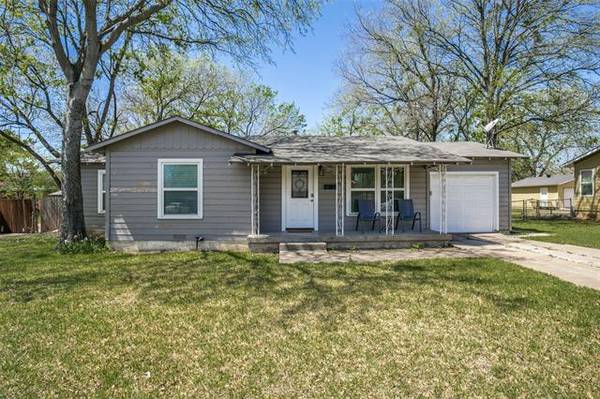 3313 Katrine Street, Haltom City, TX 76117