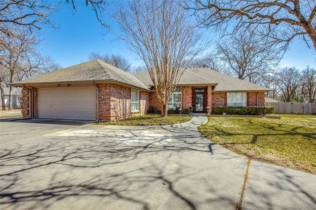 3911 Bandera Drive, Granbury, TX 76049