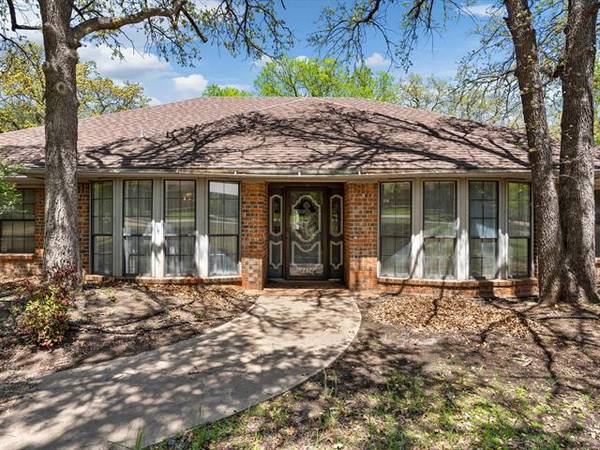 6606 Westover Drive, Granbury, TX 76049